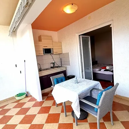 Lovely Family House Robi Gasthof 3*