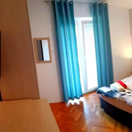 Lovely Family House Robi