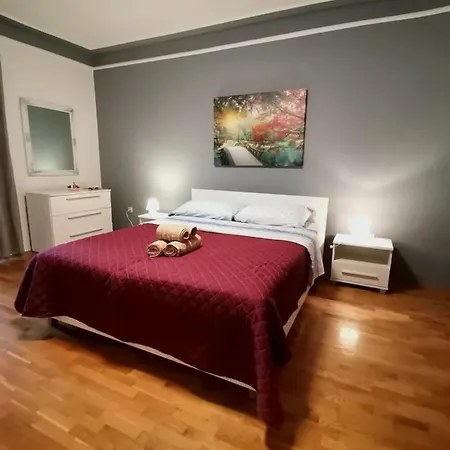 Lovely Family House Robi